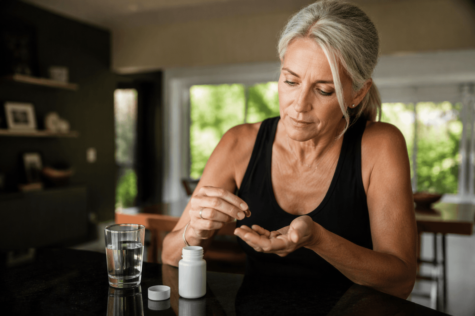 Ubiquinol CoQ10 vs ubiquinone for statin users in 2026