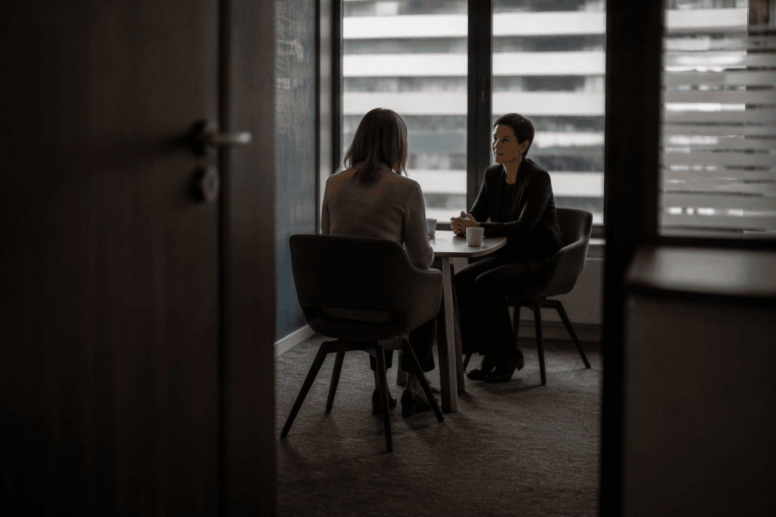 Acas urges employers to start private perimenopause talks early
